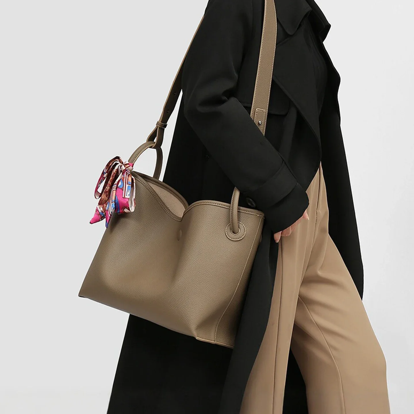Luxury Bags Leather - Borsa a Mano di Lusso Leggera