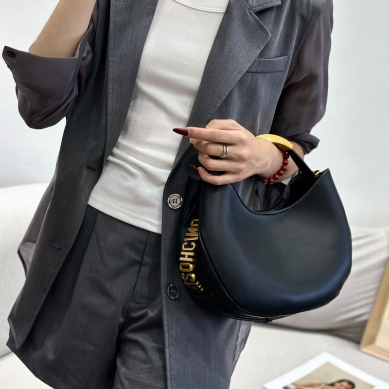 Borsa a secchiello da donna a  - Luxury Bags Tote recensione e prezzo
