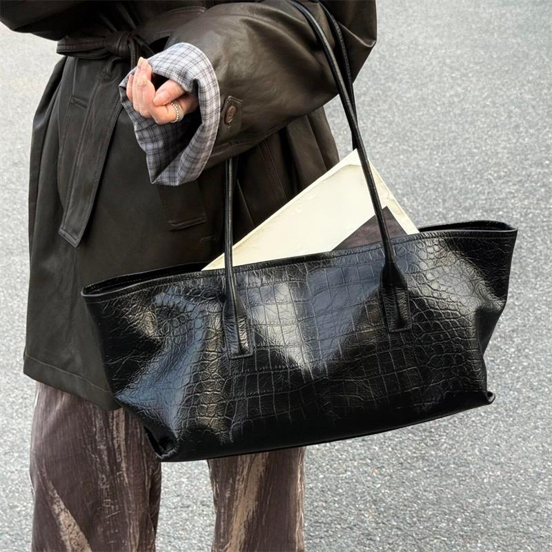 Lussuosa Borsa a Tracolla in P - Luxury Bags Tote recensione e prezzo
